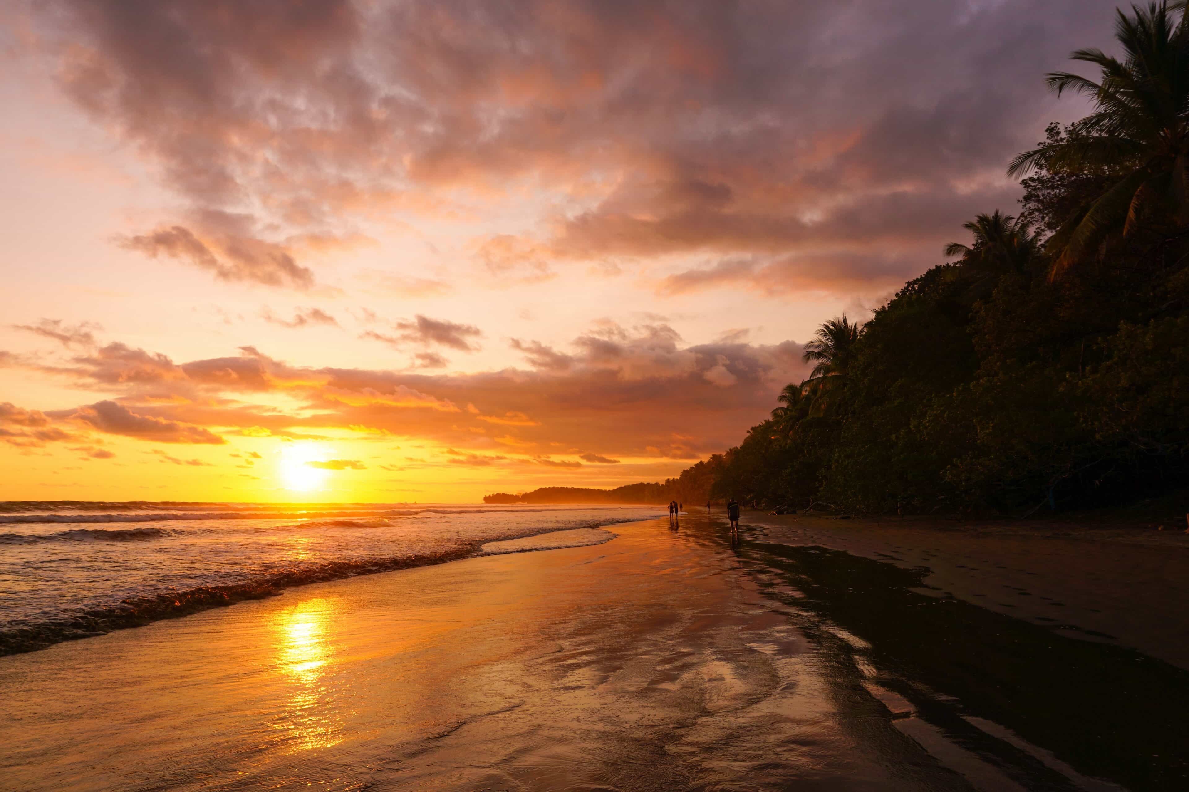 Pasos para reservar los viajes organizados a Costa Rica