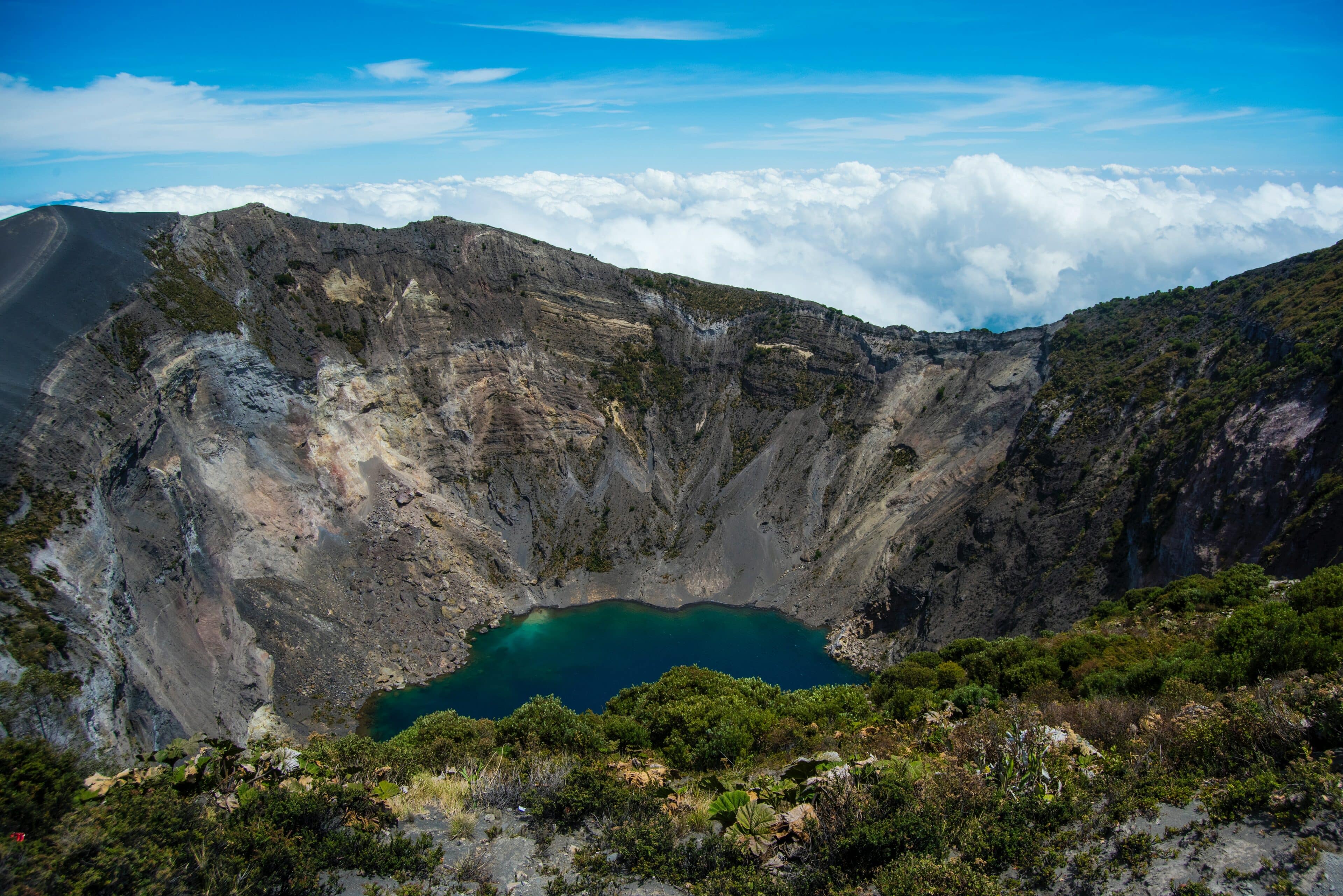 Cuánto cuesta la entrada al Volcán Irazú en Costa Rica: Volcán Irazú